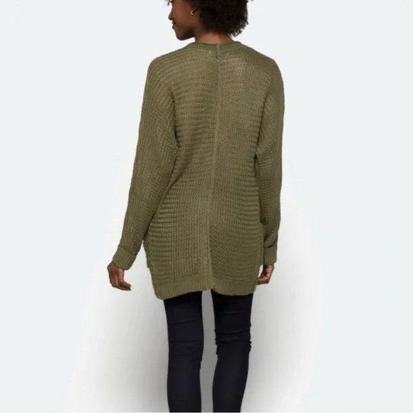 Pinque Analeigh Two Pocket Textured Cardigan - Picture 4 of 12